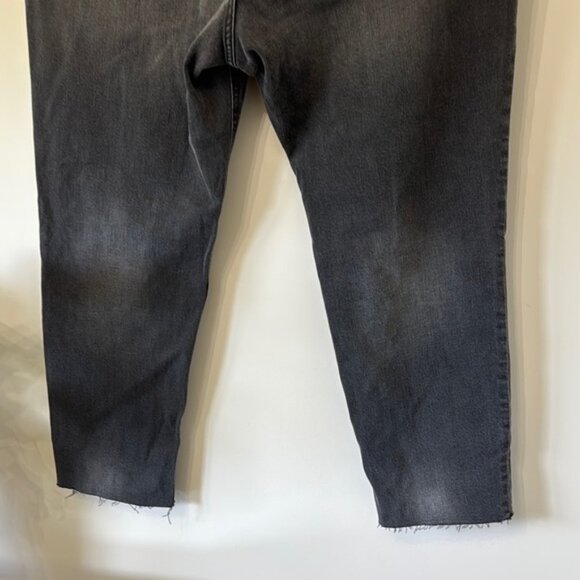 Old Navy Women Gray Distressed Ankle Cropped Jeans with Stretch Plus Size 14 - Picture 10 of 11